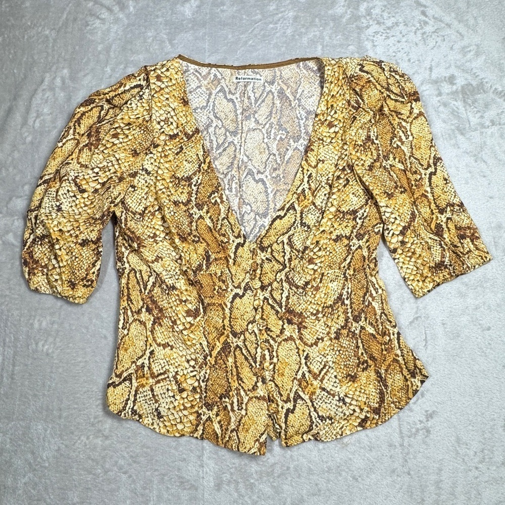 Reformation Eliana Boa Snakeskin Animal Print V Neck Button Front Blouse Small
